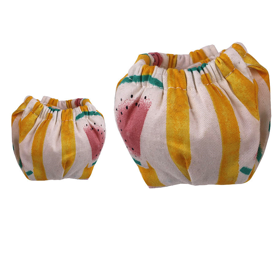 Cloth Baby Diapers. Perfect for when Outdoors